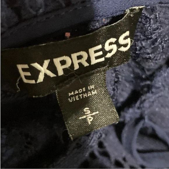 Express Women’s Size M Navy Floral Lace Blouse Mock Neck Long Sleeve Top - Picture 6 of 6